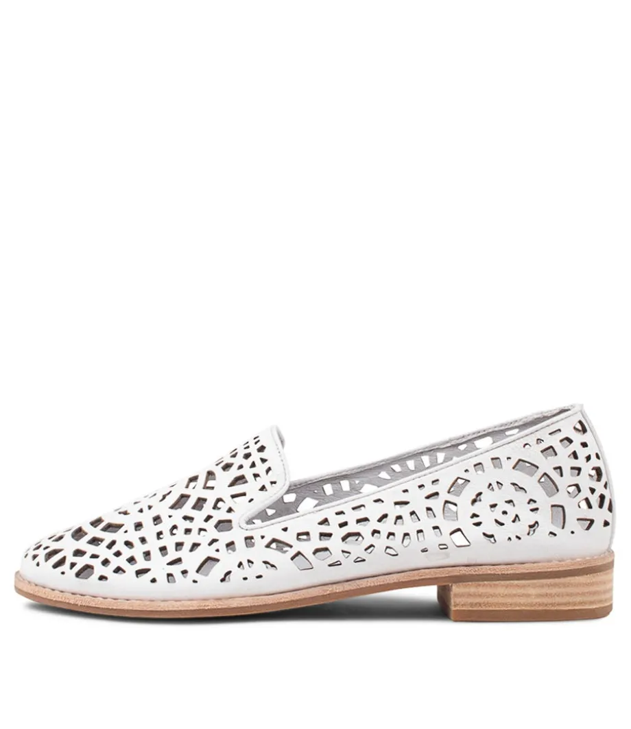 Adaring White Leather Loafers<DJANGO & JULIETTE Shop