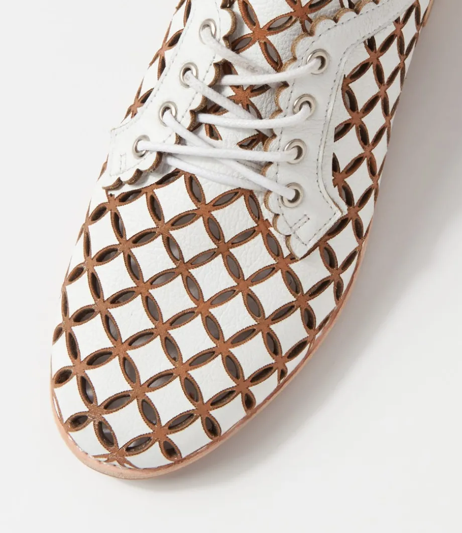 allosier_white_tan_leather_lace_up_flats_3.webp Allosier White Tan Leather Lace Up Flats<DJANGO & JULIETTE Discount
