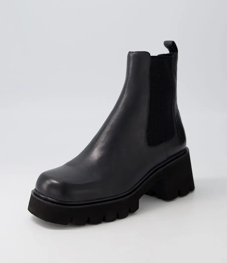 Barakios Black Leather Elastic Ankle Boots<DJANGO & JULIETTE Flash Sale