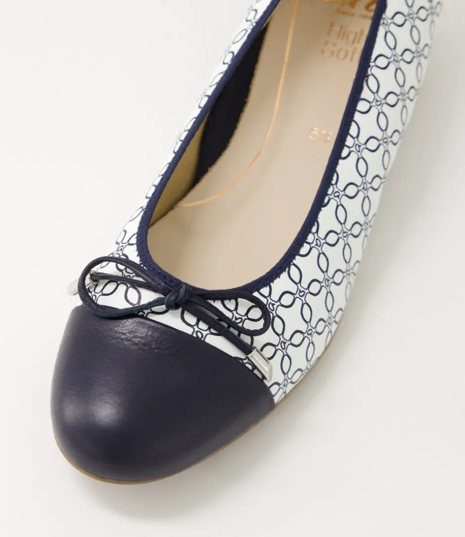 bari__navy_white_leather_ballet_flats_3.webp Bari 21 Navy White Leather Ballet Flats<ARA Store