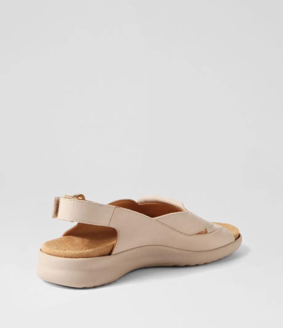 bari_xw_almond_leather_sandals_2.webp Bari Xw Almond Leather Sandals<ZIERA Flash Sale