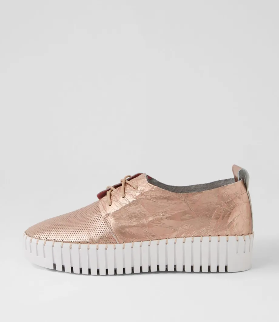 Batu Pink Shine Leather Sneakers<DJANGO & JULIETTE Shop