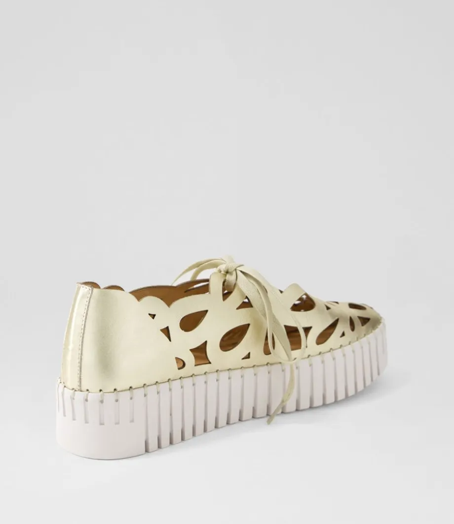 bello_pale_gold_crush_leather_sneakers_2.webp Bello Pale Gold Crush Leather Sneakers<DJANGO & JULIETTE Store