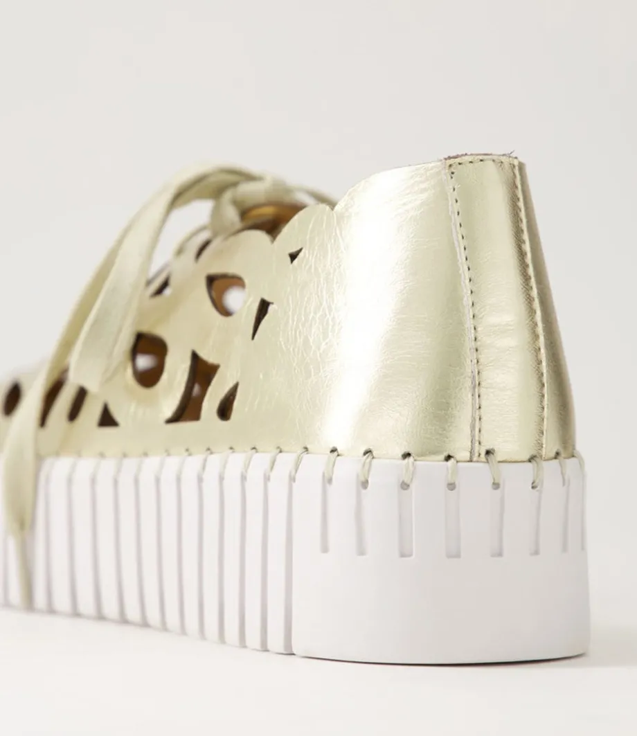 bello_pale_gold_crush_leather_sneakers_4.webp Bello Pale Gold Crush Leather Sneakers<DJANGO & JULIETTE Store