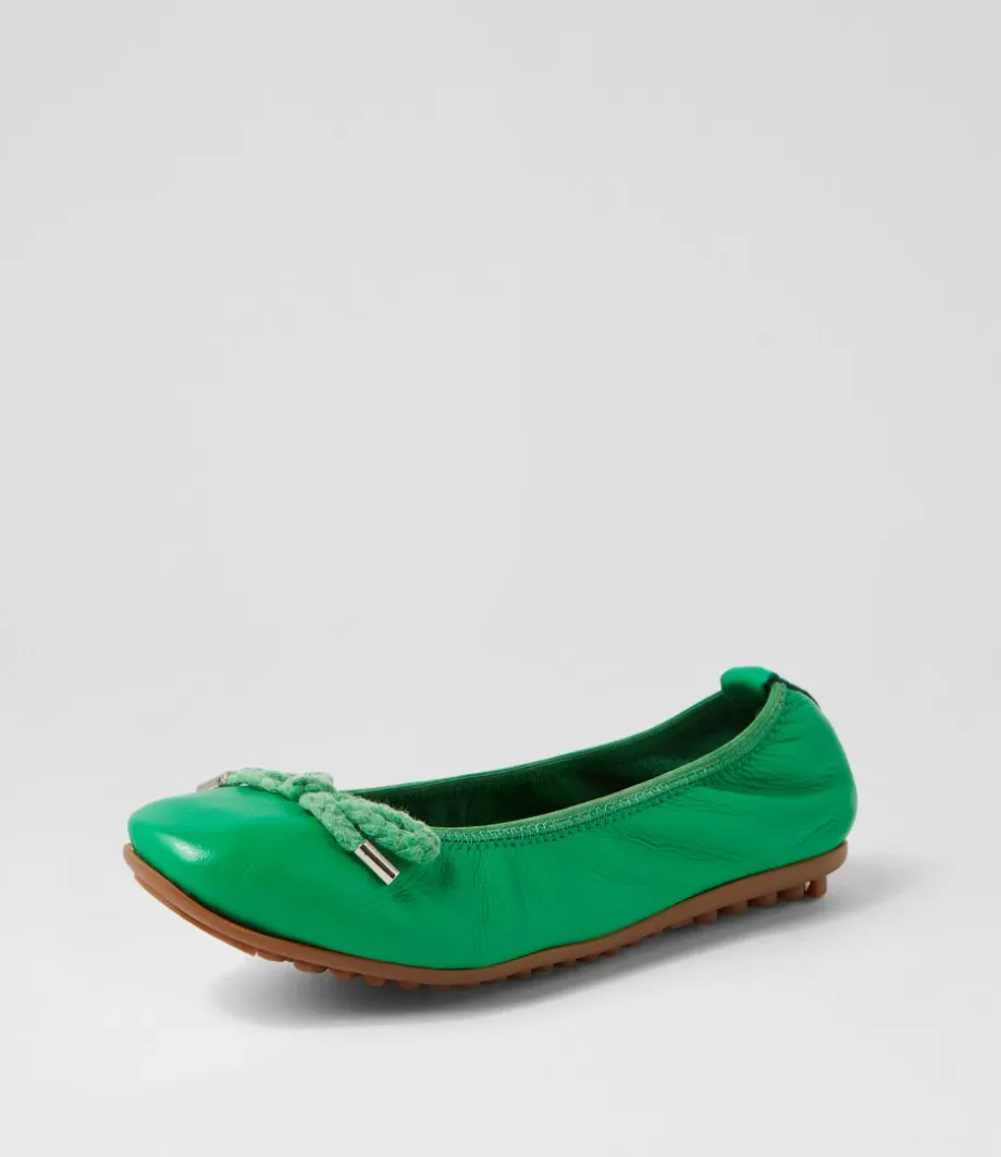 Beyond Bright Emerald Leather Ballet Flats<DJANGO & JULIETTE Online