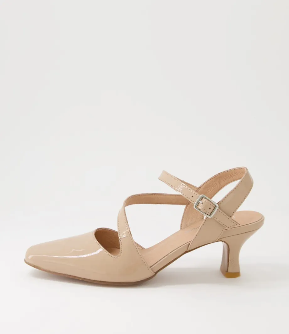 Charissa Camel Patent Leather Heels<DJANGO & JULIETTE Shop