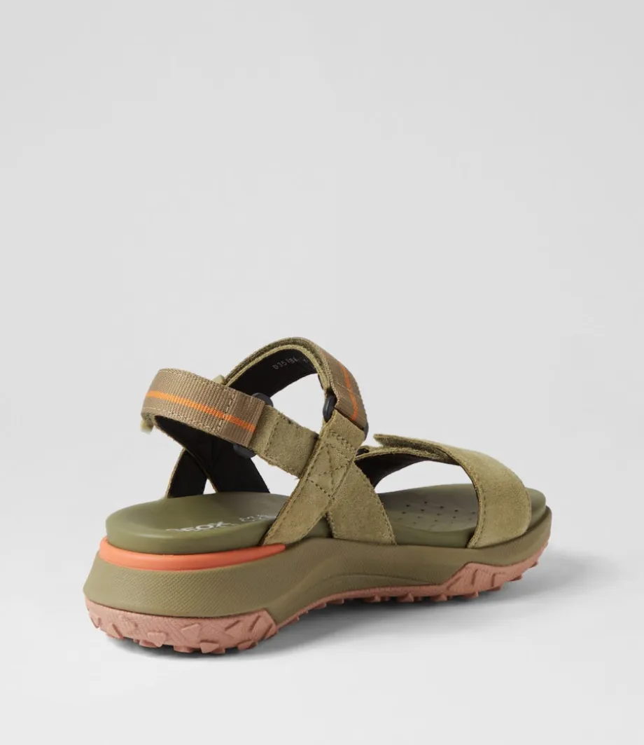 d_sorapis_grip_b_pistachio_suede_sandals_2.webp D Sorapis Grip B Pistachio Suede Sandals<GEOX Best Sale