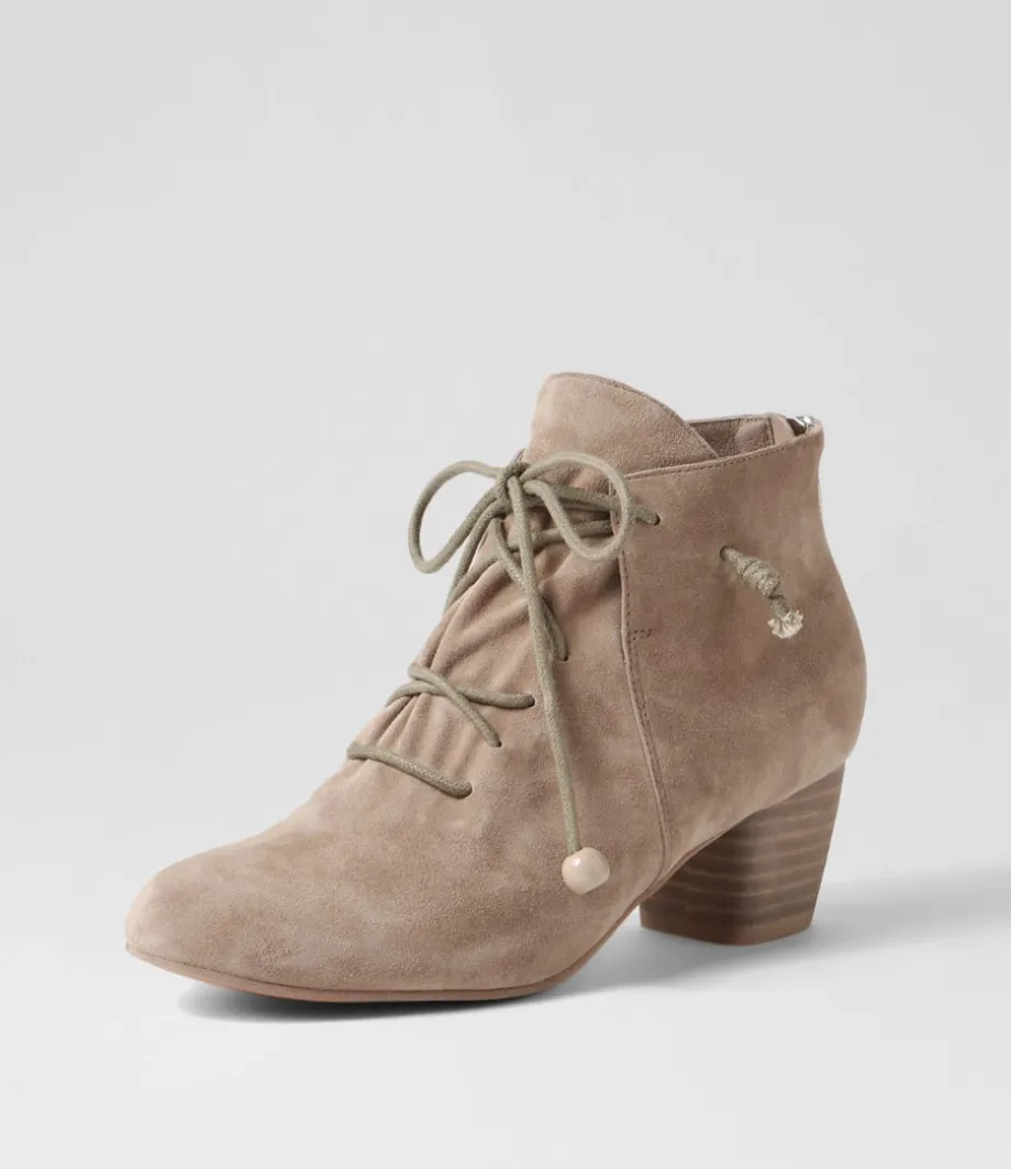 Defreeze Taupe Suede Lace Up Boots<DJANGO & JULIETTE New