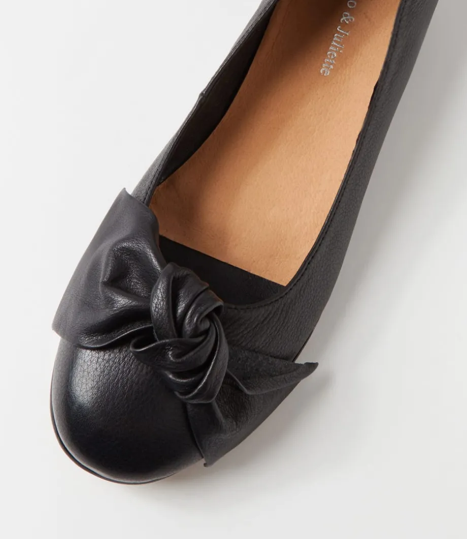 dell_black_leather_ballet_flats_3.webp Dell Black Leather Ballet Flats<DJANGO & JULIETTE Best