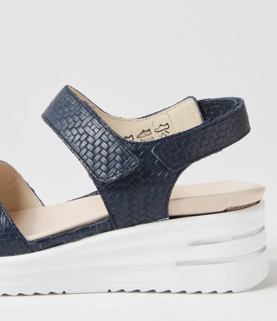 dina__notte_woven_leather_sandals_4.webp Dina 3 Notte Woven Leather Sandals<WALDLAUFER Cheap