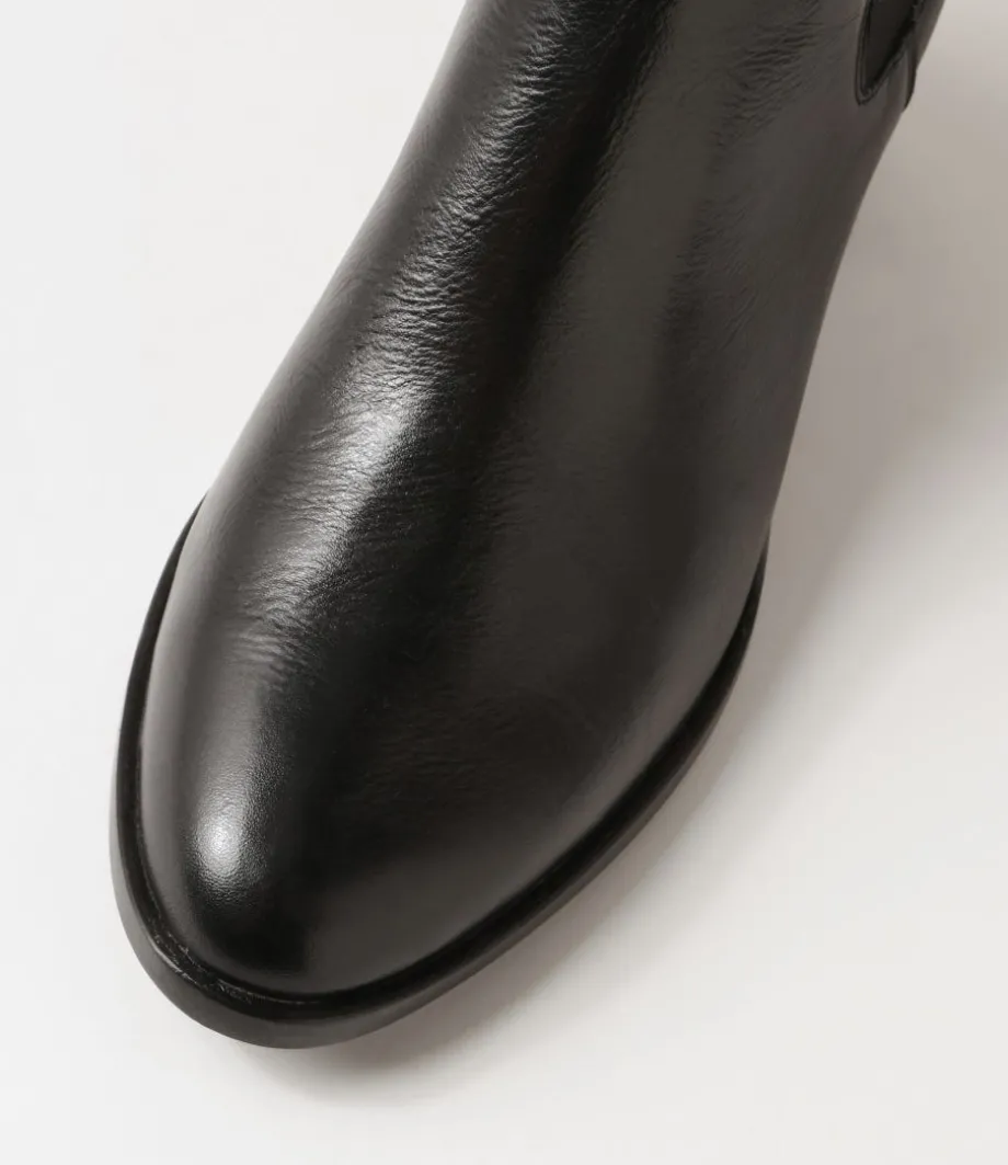 dowell_black_leather_chelsea_boots_3.webp Dowell Black Leather Chelsea Boots<DJANGO & JULIETTE Best Sale