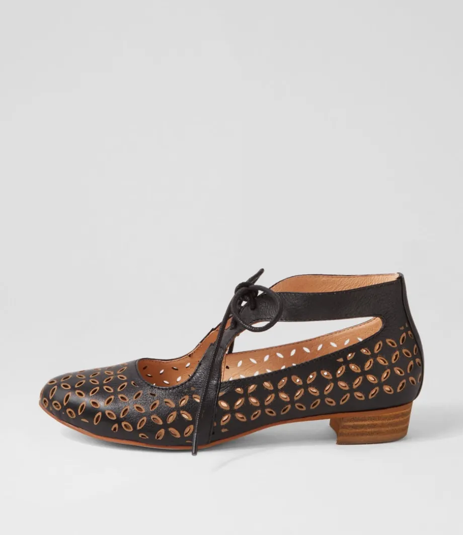Eldon Black Tan Leather Lace Up Flats<DJANGO & JULIETTE Online