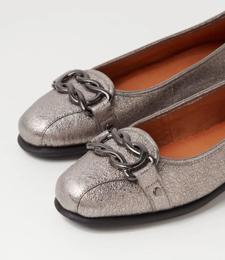 elisse_gunmetal_foil_black_leather_ballet_flats_4.webp Elisse Gunmetal Foil Black Leather Ballet Flats<SUPERSOFT Cheap