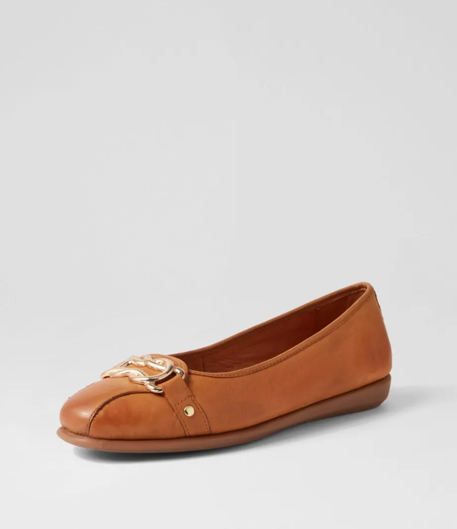 Elisse New Tan Gum Leather Ballet Flats<SUPERSOFT Cheap