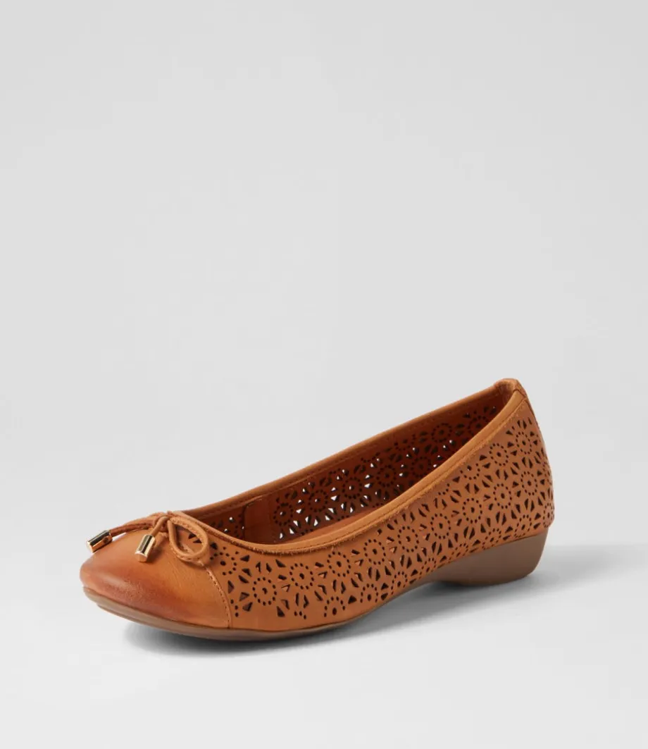 Eloiza New Tan Leather Ballet Flats<SUPERSOFT Cheap