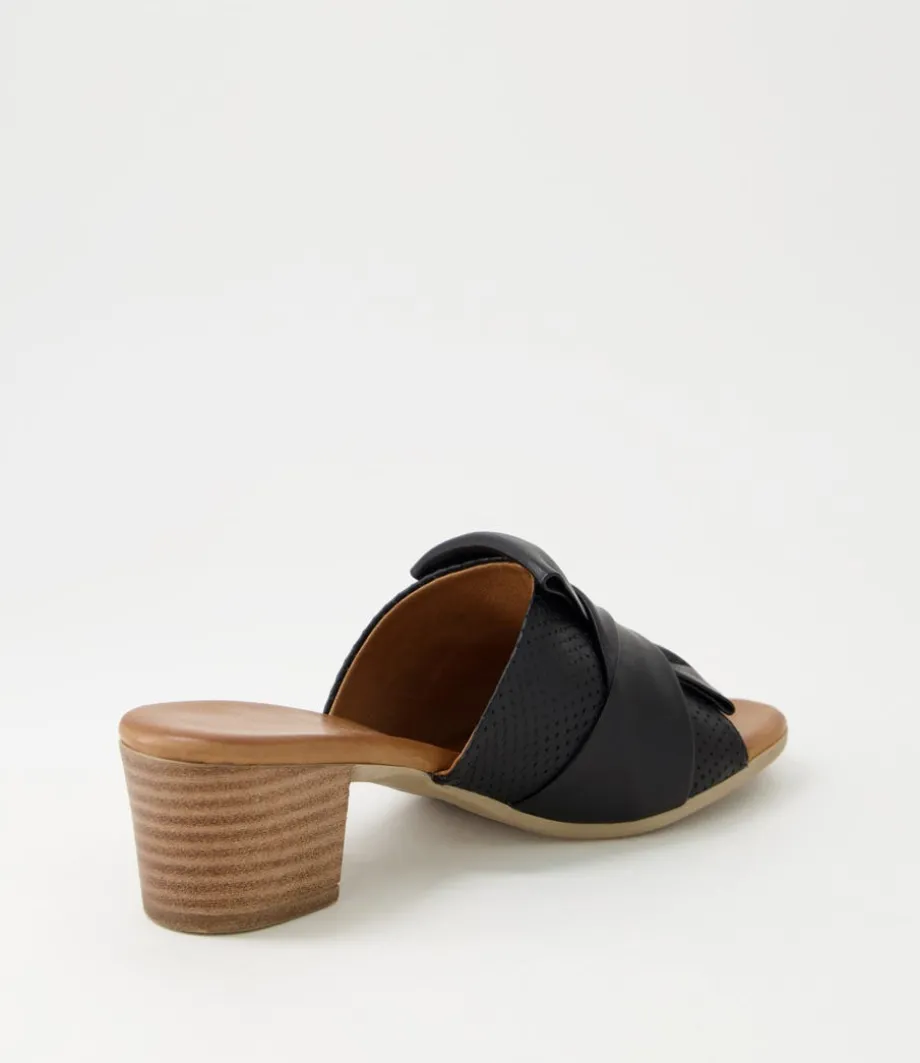 enom_black_leather_sandals_2.webp Enom Black Leather Sandals<DIANA FERRARI New