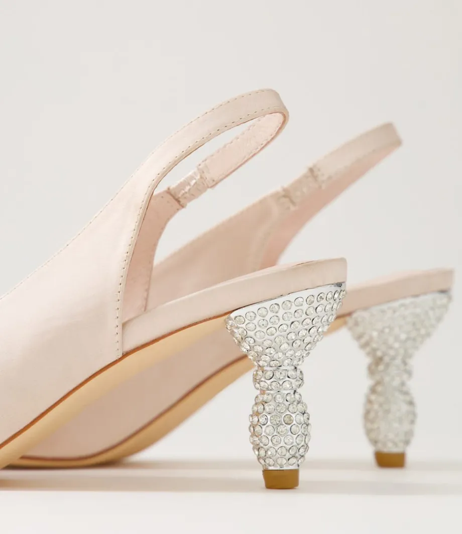 espen_nude_satin_heels_4.webp Espen Nude Satin Heels<DJANGO & JULIETTE Cheap