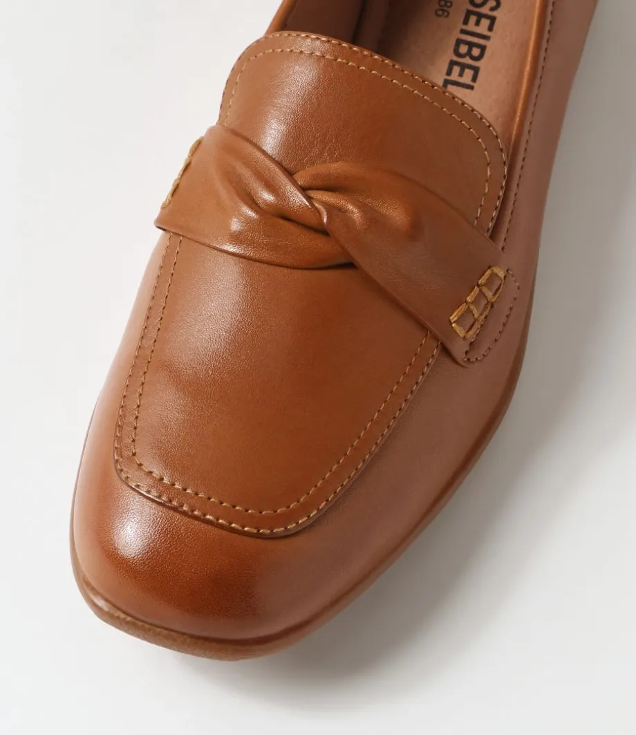 fenja__camel_leather_loafers_3.webp Fenja 14 Camel Leather Loafers<JOSEF SEIBEL Shop