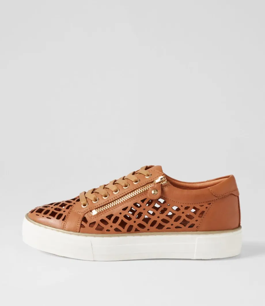 Flynng Tan White Leather Sneakers<DJANGO & JULIETTE Store