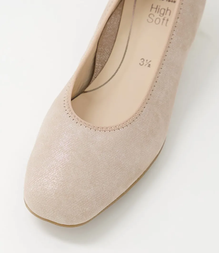 graz__sand_leather_heels_3.webp Graz 38 Sand Leather Heels<ARA Outlet