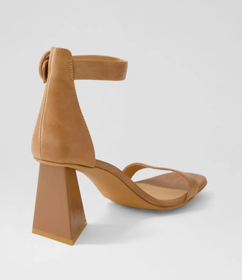 haidar_tan_leather_sandals_2.webp Haidar Tan Leather Sandals<DJANGO & JULIETTE Cheap