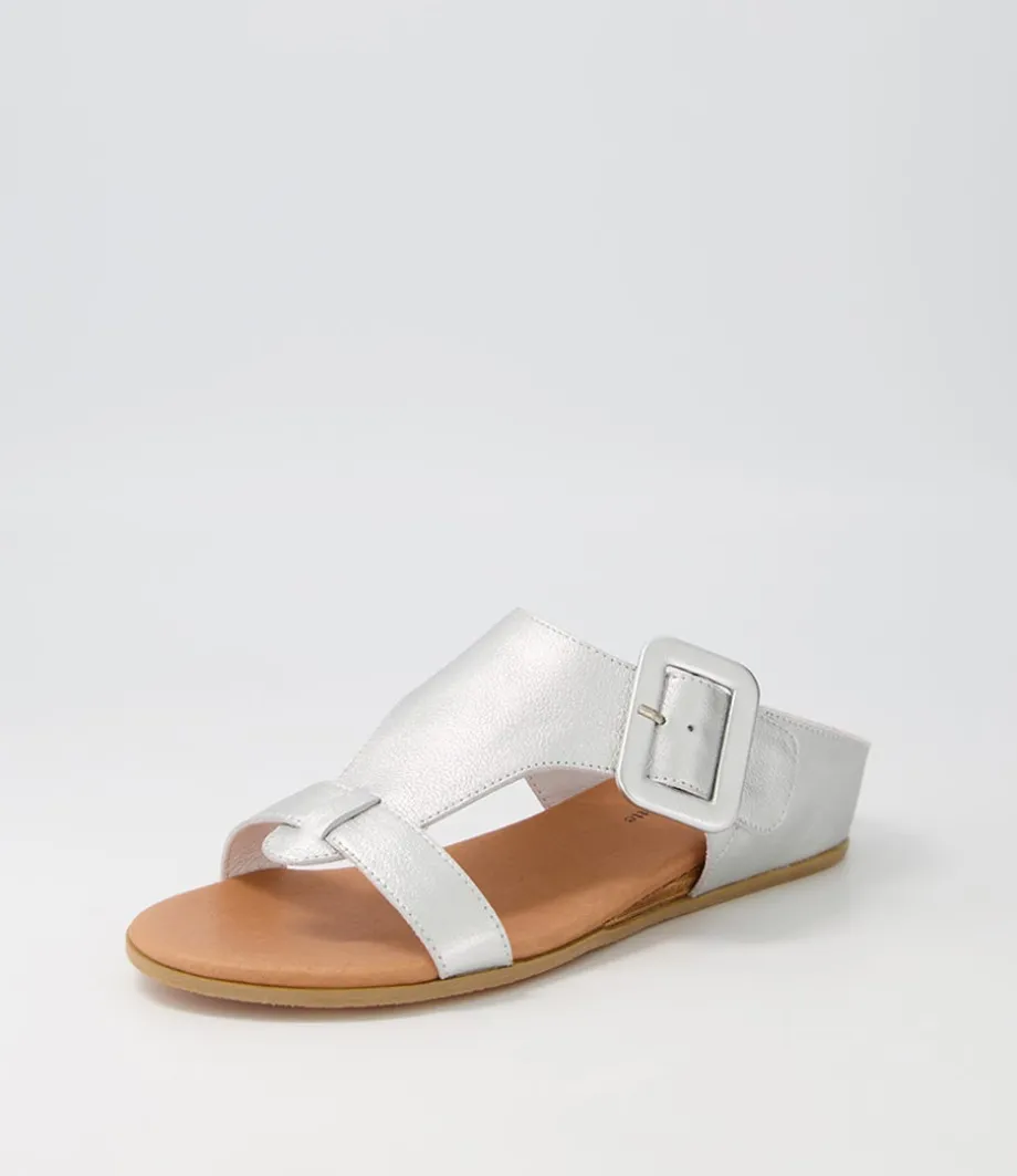 Halle Silver Leather Slides<DJANGO & JULIETTE Best
