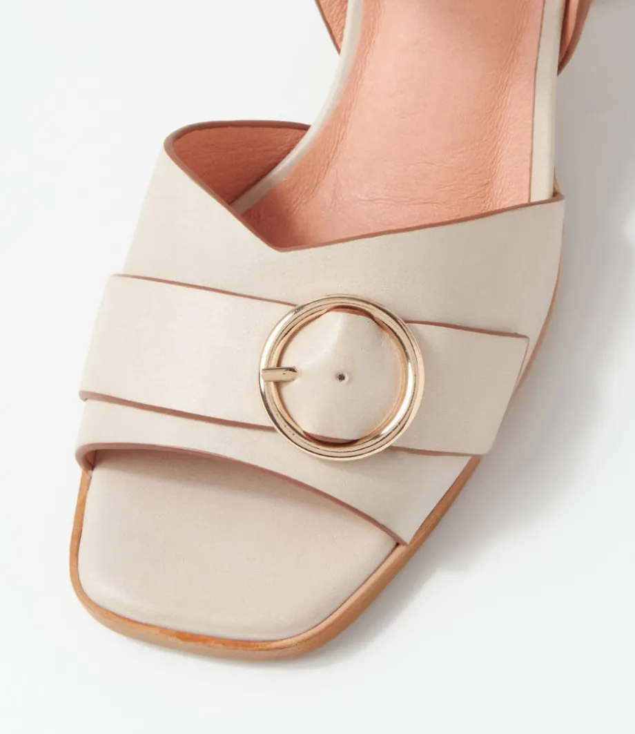 hampton_almond_tan_leather_sandals_3.webp Hampton Almond Tan Leather Sandals<DJANGO & JULIETTE Fashion