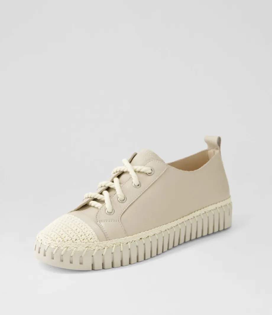 harena_almond_leather_sneakers_1.webp Harena Almond Leather Sneakers<DJANGO & JULIETTE New