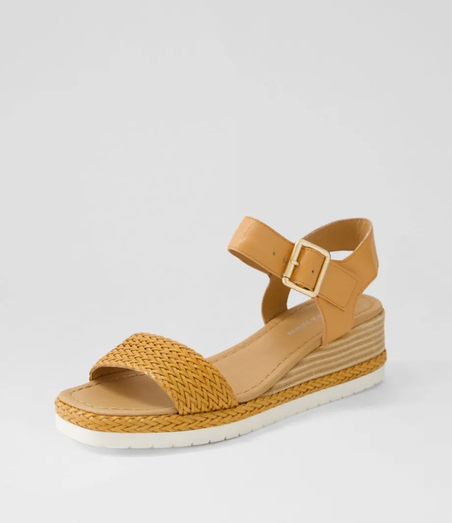 Imari Mandarin Weave Leather Sandals<DJANGO & JULIETTE Shop