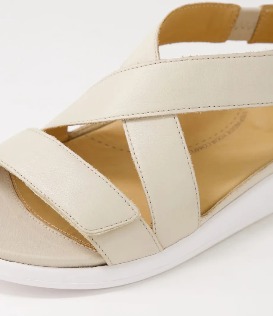 issy_w_almond_leather_sandals_4.webp Issy W Almond Leather Sandals<ZIERA Store