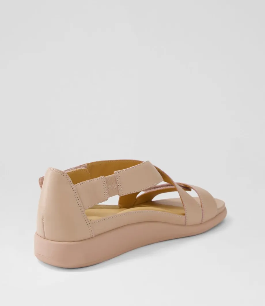 issy_w_blush_leather_sandals_2.webp Issy W Blush Leather Sandals<ZIERA Shop