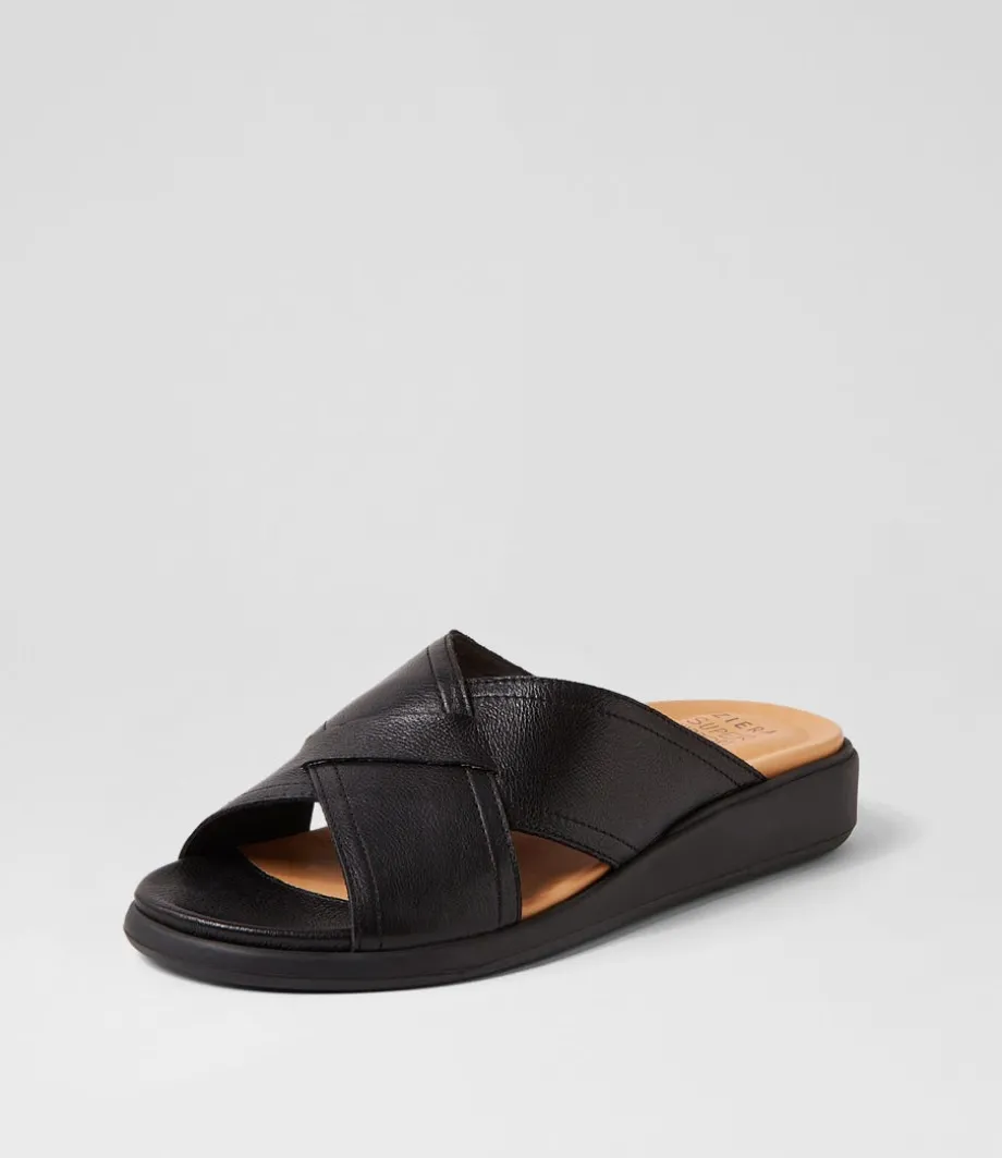 Iyolo W Black Leather Slides<ZIERA Outlet
