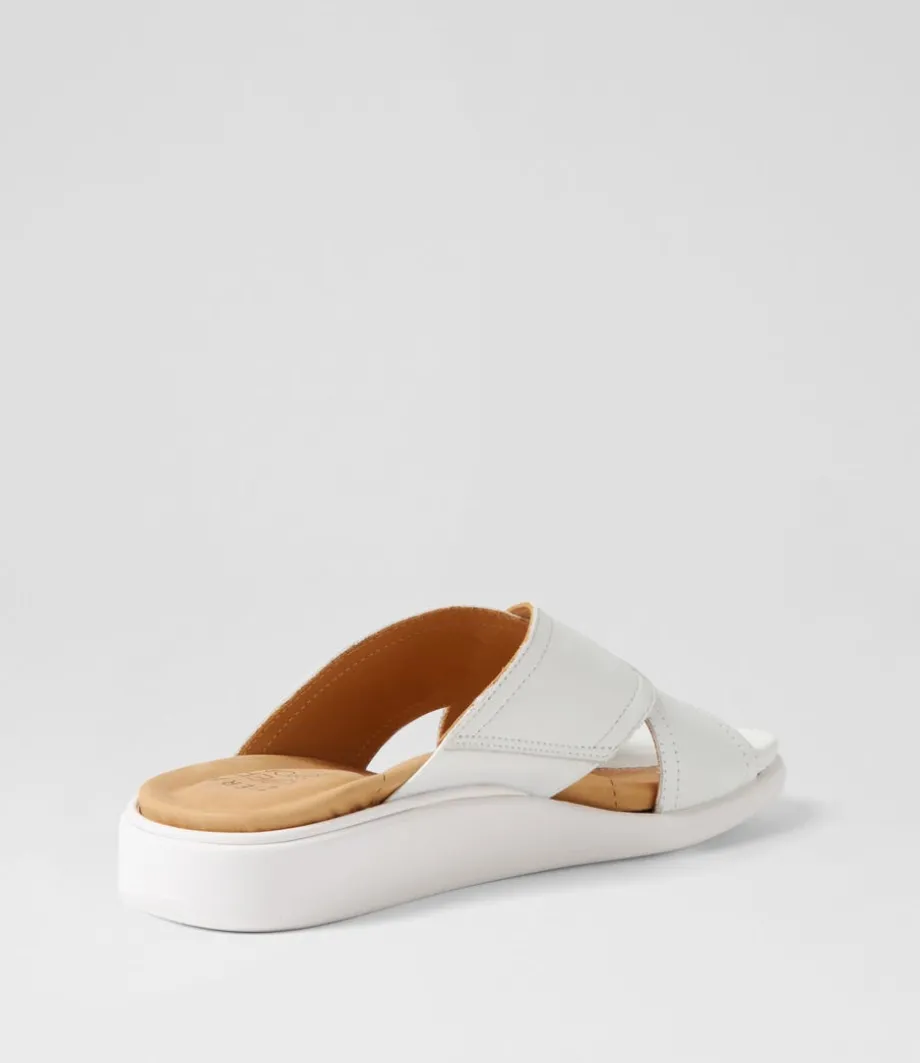 iyolo_w_white_leather_slides_2.webp Iyolo W White Leather Slides<ZIERA Online