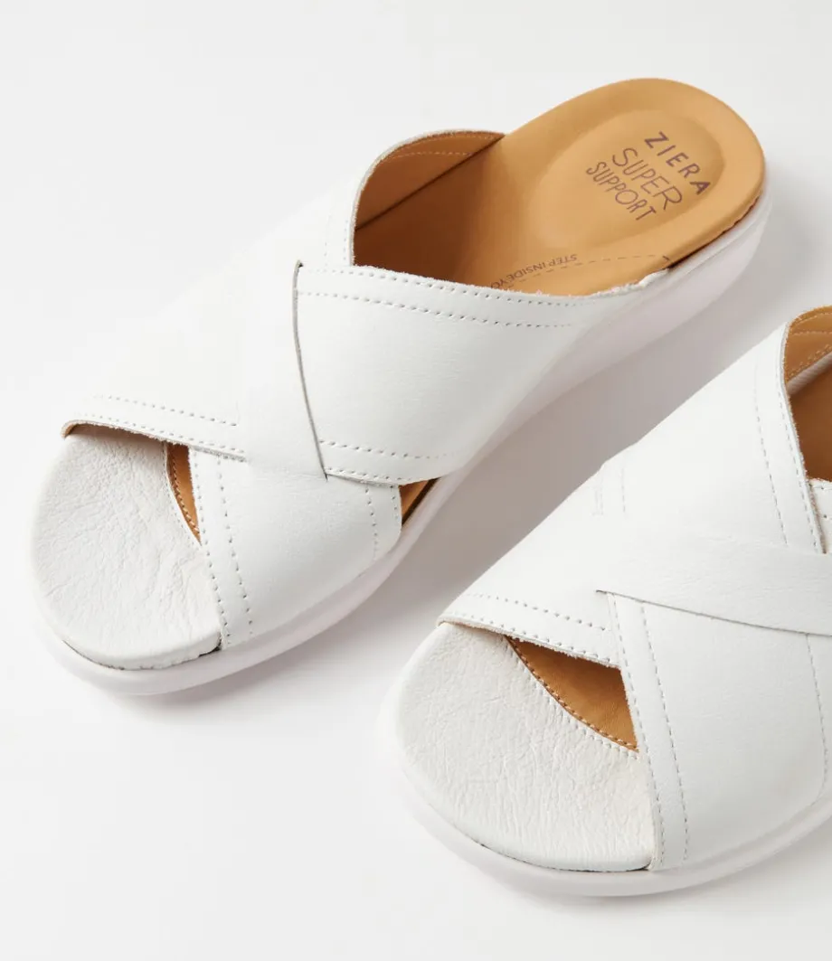 iyolo_w_white_leather_slides_4.webp Iyolo W White Leather Slides<ZIERA Online