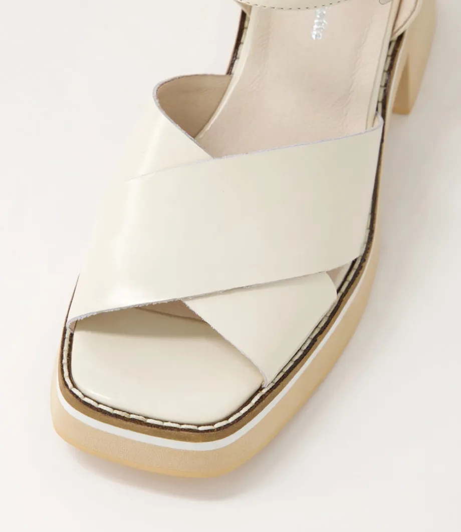 jemi_vanilla_box_leather_sandals_3.webp Jemi Vanilla Box Leather Sandals<DJANGO & JULIETTE Shop