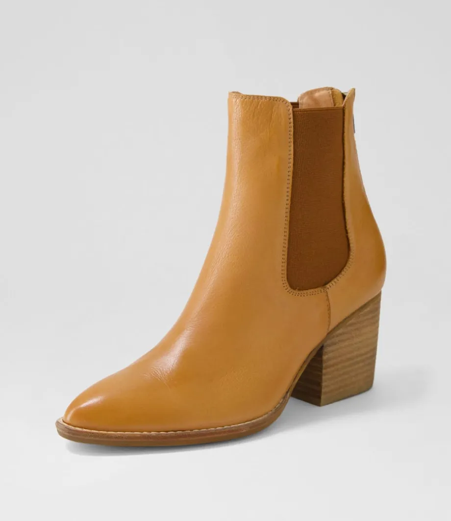 Kylor Tan Leather Ankle Boots<DJANGO & JULIETTE Shop