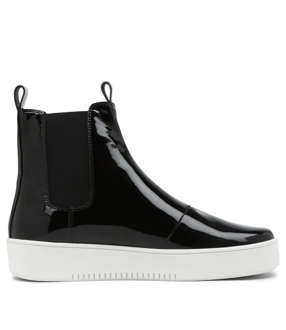lucero_black_patent_leather_chelsea_boots_ws_3.webp Lucero Black Patent Leather Chelsea Boots Ws<DJANGO & JULIETTE Best
