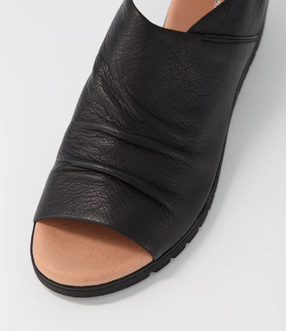 macerio_black_leather_sandals_bs_3.webp Macerio Black Leather Sandals Bs<DJANGO & JULIETTE Discount
