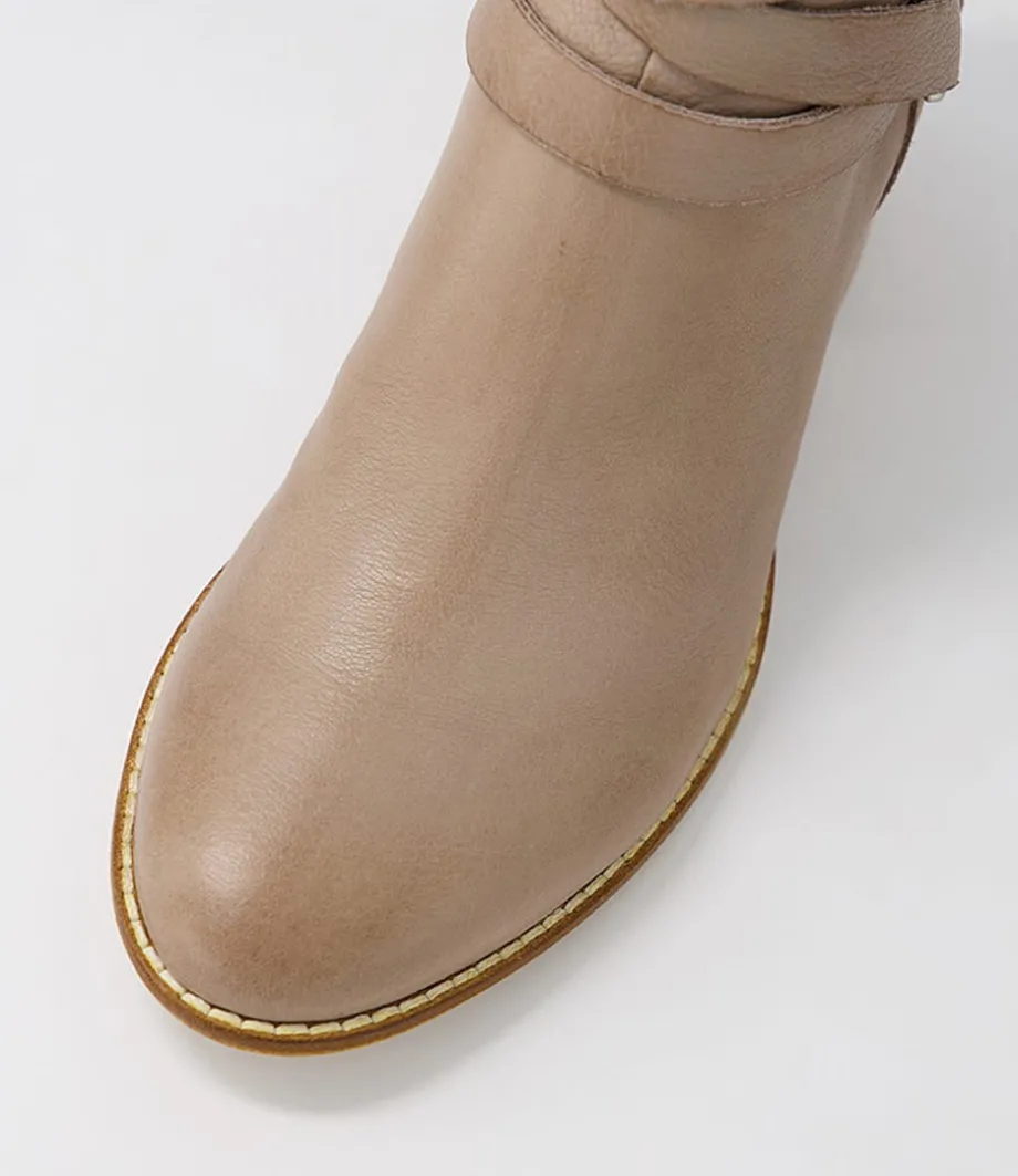 melvine_taupe_leather_ankle_boots_3.webp Melvine Taupe Leather Ankle Boots<DJANGO & JULIETTE Hot