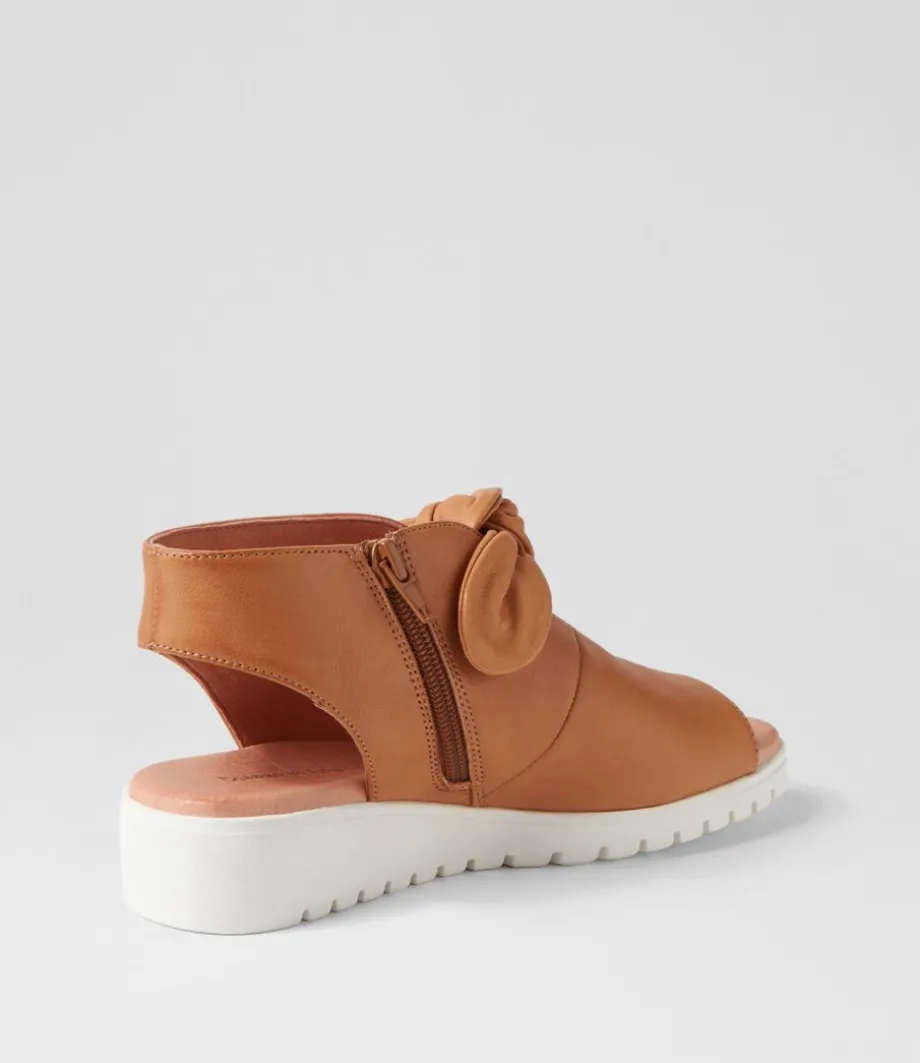 moneka_dark_tan_white_leather_sandals_2.webp Moneka Dark Tan White Leather Sandals<DJANGO & JULIETTE Cheap