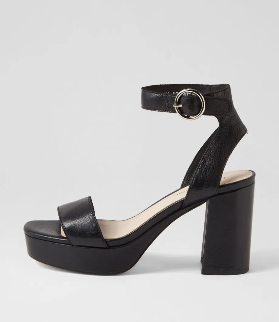 Oita Black Leather Sandals<DJANGO & JULIETTE New