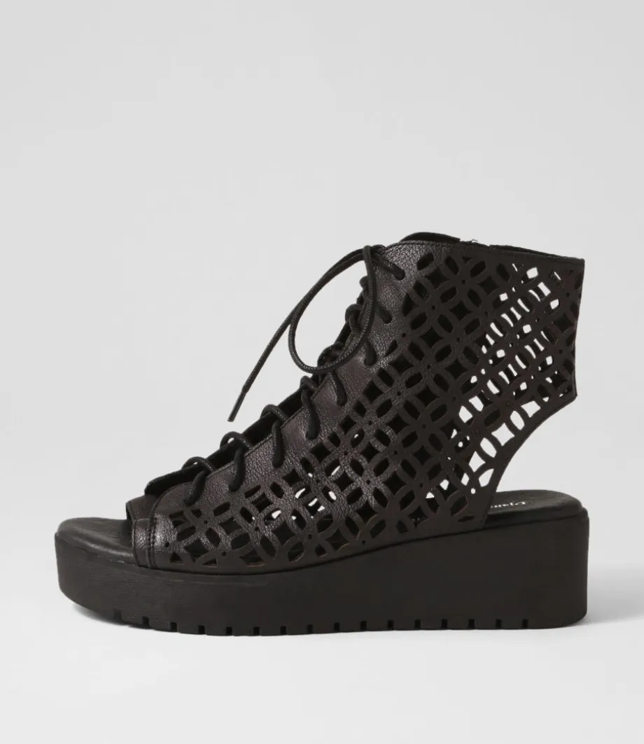 Olava Black Leather Sandals<DJANGO & JULIETTE Store