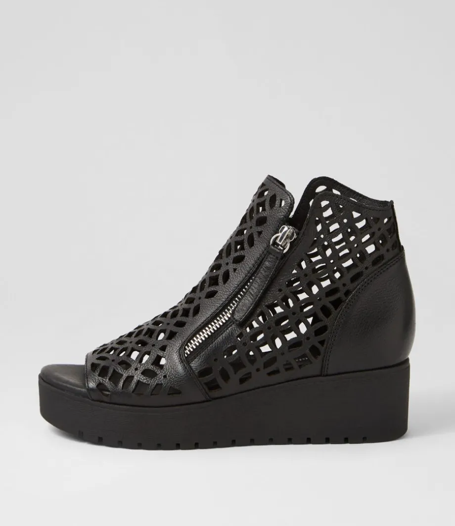 Olizzi Black Leather Sandals<DJANGO & JULIETTE Online