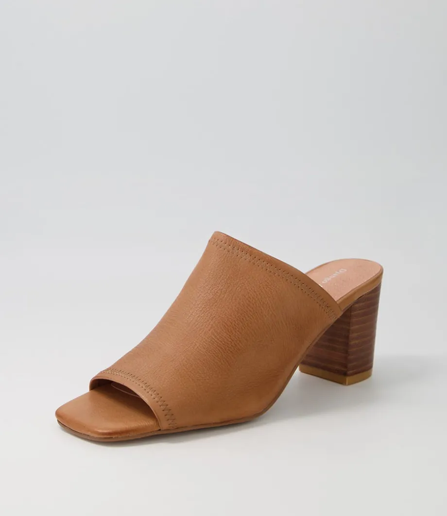 pantry_tan_leather_mules_1.webp Pantry Tan Leather Mules<DJANGO & JULIETTE Sale