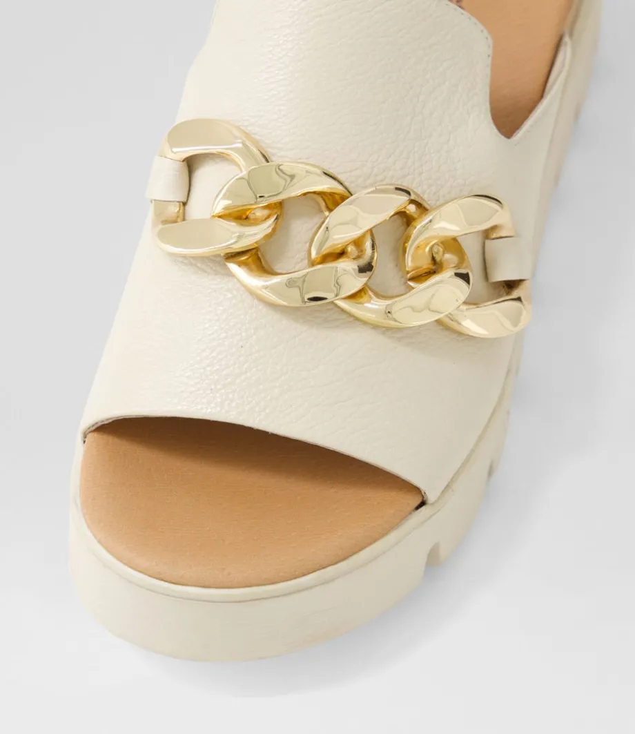 rablise_milk_leather_slides_3.webp Rablise Milk Leather Slides<DJANGO & JULIETTE New