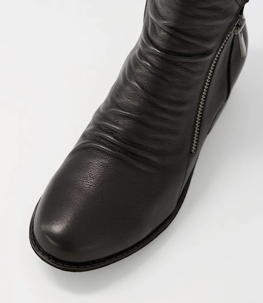 renu_black_leather_ankle_boots_3.webp Renu Black Leather Ankle Boots<DJANGO & JULIETTE Hot