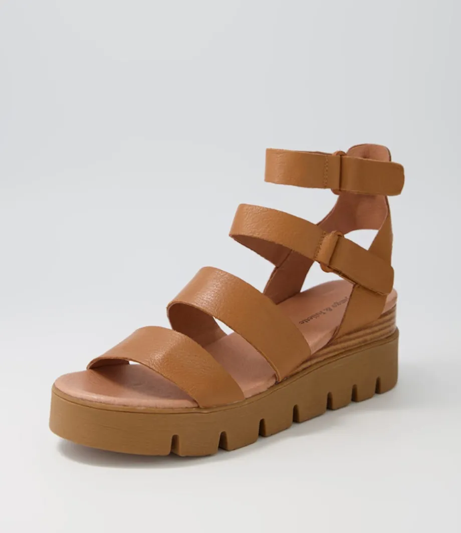 Rhean Dark Tan Leather Sandals<DJANGO & JULIETTE Best