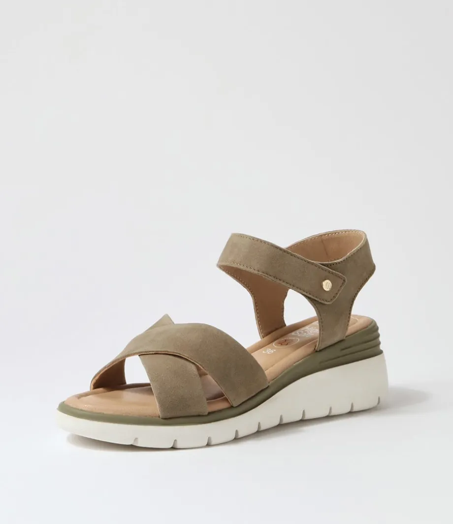 Rimini 32 Pistachio Leather Sandals<ARA Sale