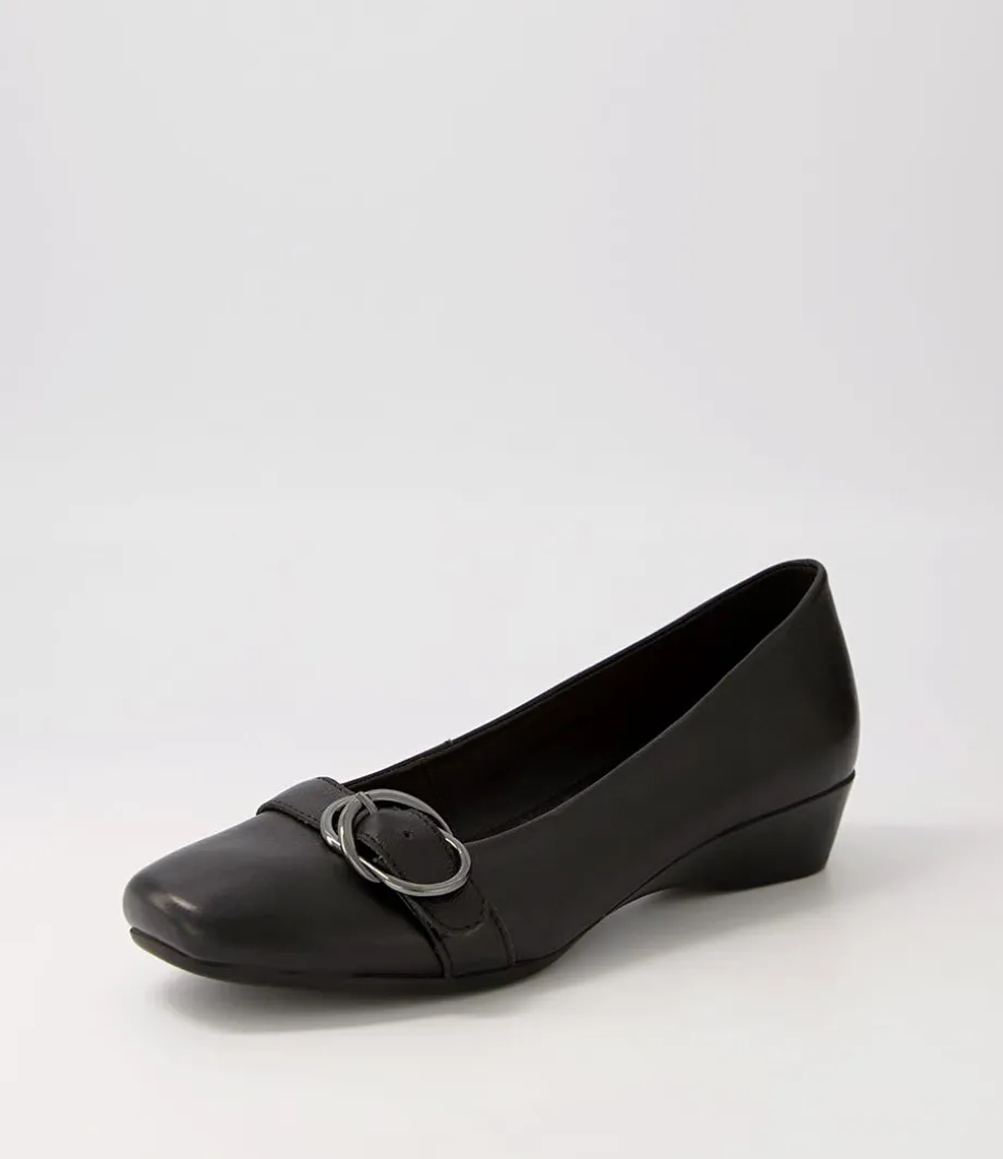 Ryan Black Leather Heels<SUPERSOFT Discount