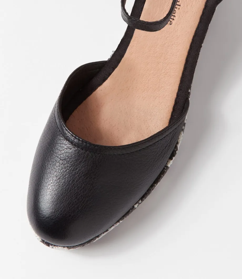 rylaf_black_aztec_leather_clogs_3.webp Rylaf Black Aztec Leather Clogs<DJANGO & JULIETTE Cheap